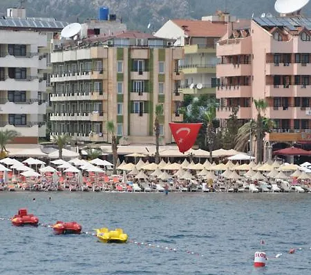 Pasa Garden Hotell 3*