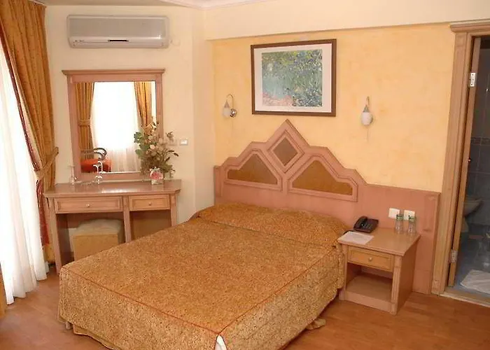 Pasa Garden 3* Marmaris